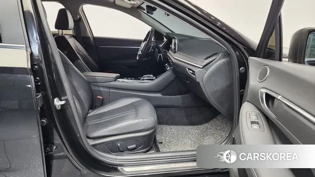 Hyundai Sonata (DN8) 2021 Черный из Кореи, фото 2