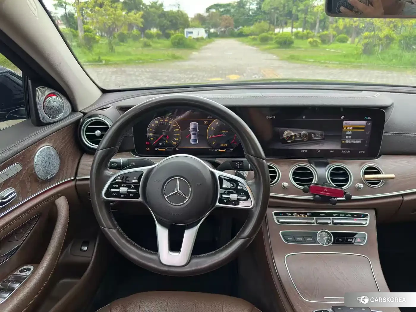 Mercedes-Benz E-Class 2019 Черный из Китая, фото 2