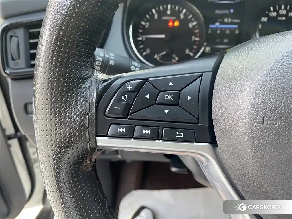 Nissan X-Trail 2023 Белый из Китая, фото 2