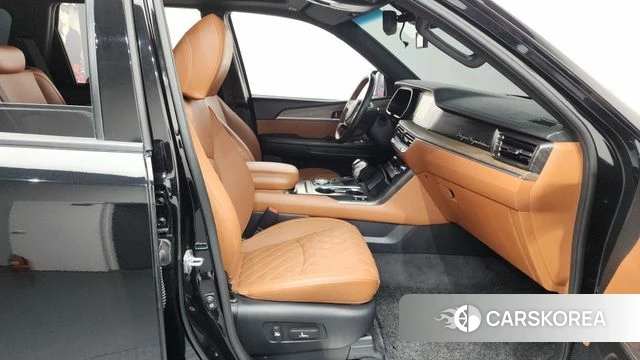 Kia Mohave Master 2023 Черный из Кореи, фото 2