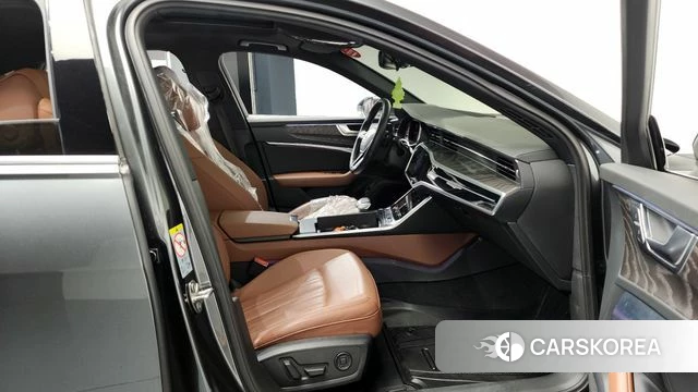 Audi A6 (C8) 2021 Серый из Кореи, фото 2