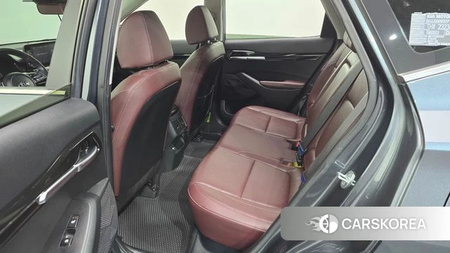 Kia Seltos 2021 Серый из Кореи, фото 2