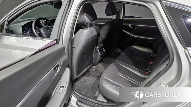 Hyundai Sonata (DN8) 2019 Серебряный из Кореи, фото 2