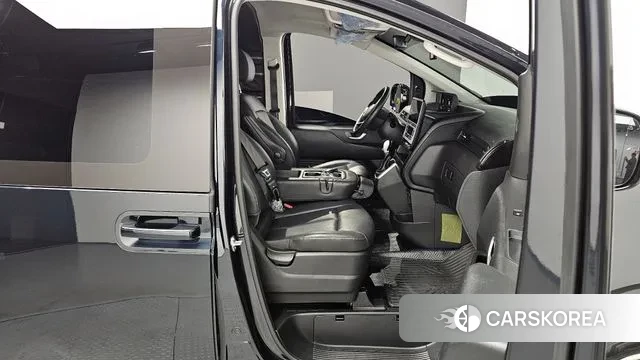 Hyundai Staria 2024 Синий из Кореи, фото 2