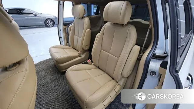 Kia The New Carnival 2020 Белый из Кореи, фото 2