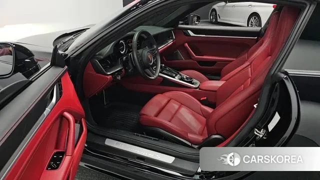 Porsche 911(992) 2020 Черный из Кореи, фото 2