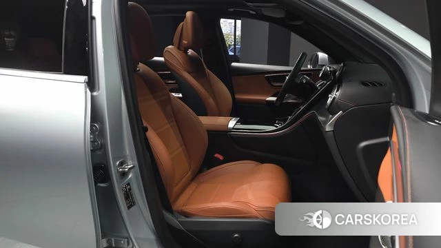 Mercedes-Benz GLC-Class X254 2024 Серебряный из Кореи, фото 2