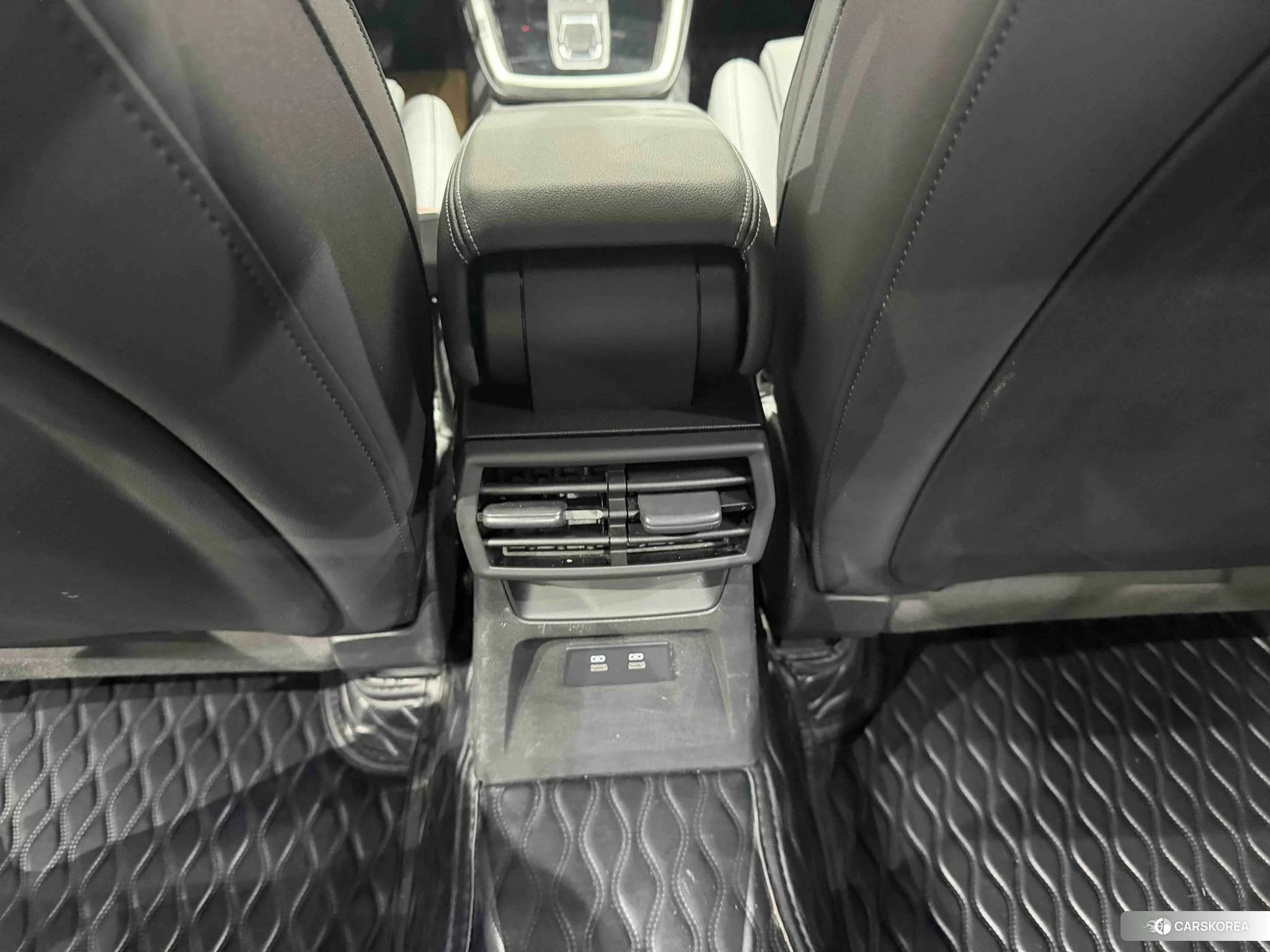 Audi A3 2021 Зеленый из Китая, фото 2