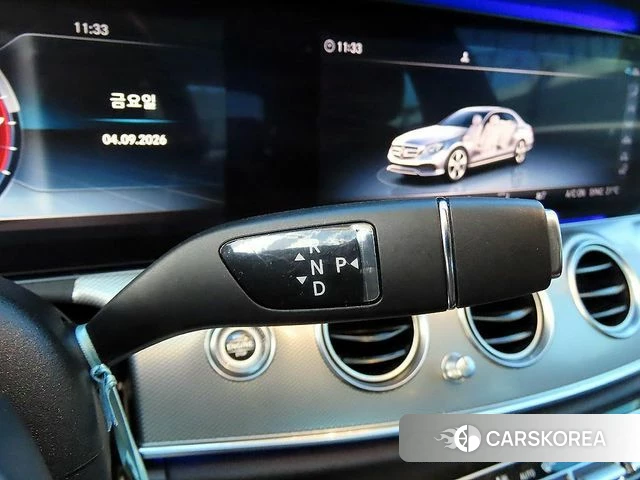 Mercedes-Benz E-Class W213 2020 Белый из Кореи, фото 2