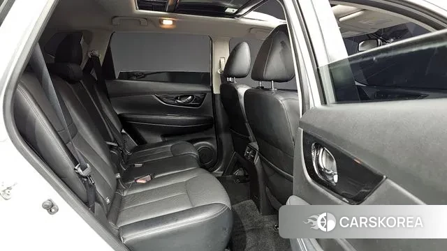 Nissan X Trail 2018 Серебряный из Кореи, фото 2