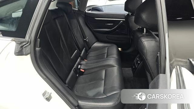BMW 4 Series (F32) 2018 Белый из Кореи, фото 2