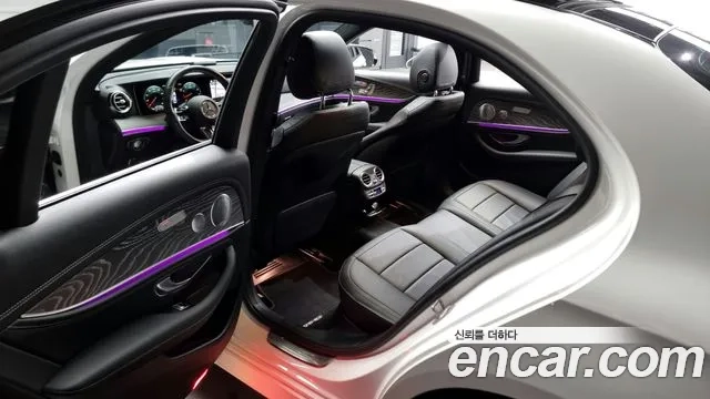 Mercedes-Benz E-Class W213 2020 Белый из Кореи, фото 2