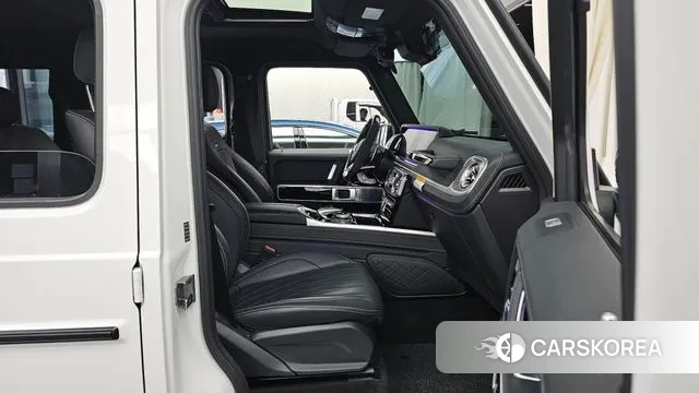 Mercedes-Benz G-Class W463b 2021 Белый из Кореи, фото 2