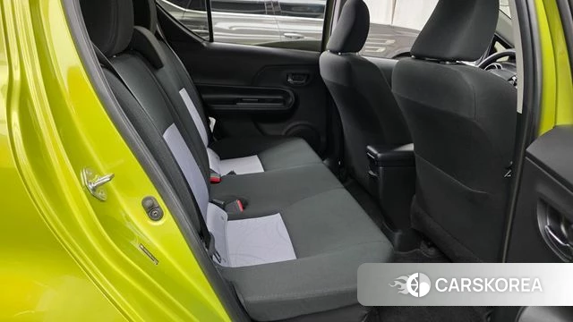 Toyota Prius C 2018 Светло-зеленый из Кореи, фото 2