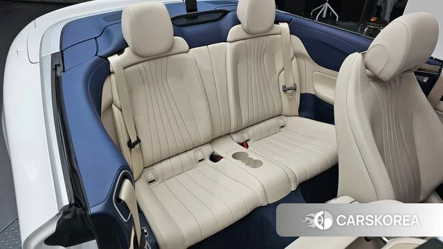 Mercedes-Benz E-Class W213 2023 Белый из Кореи, фото 2