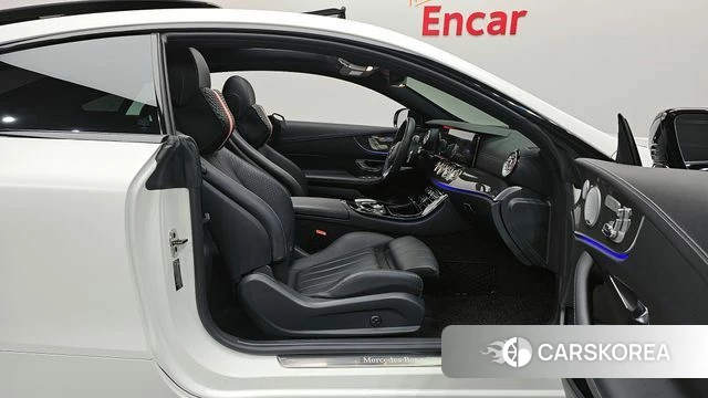 Mercedes-Benz E-Class W213 2019 Белый из Кореи, фото 2