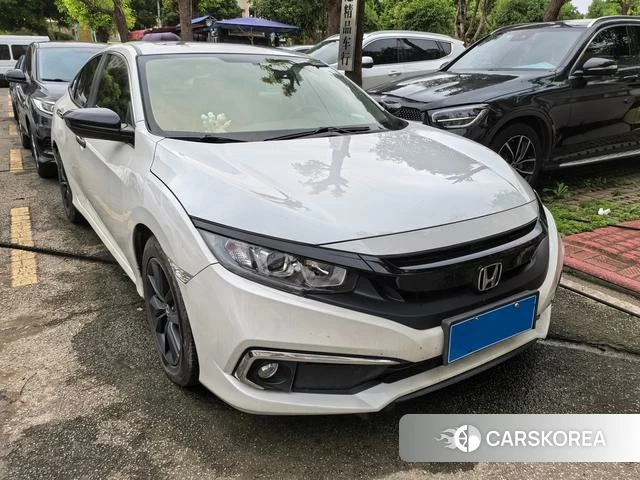 Honda Civic 2021 Белый из Китая, фото 2