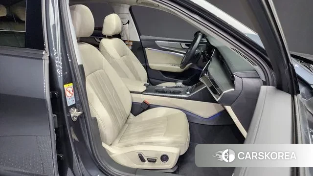 Audi A6 (C8) 2023 Серый из Кореи, фото 2