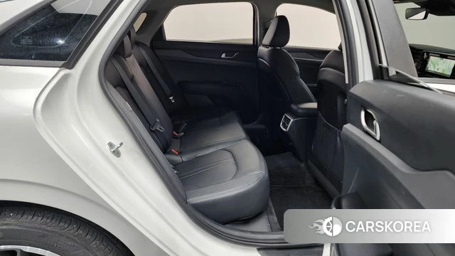 Kia K5 3rd generation 2022 Белый из Кореи, фото 2