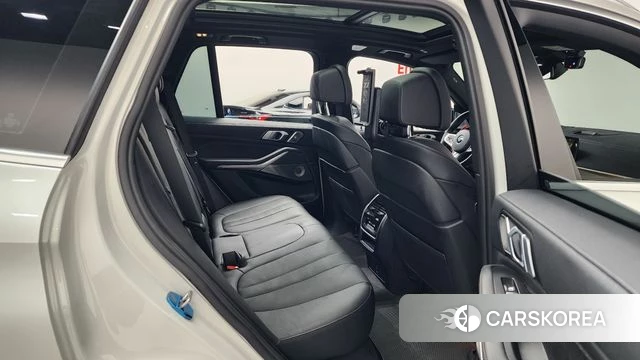 BMW X5 (G05) 2021 Белый из Кореи, фото 2