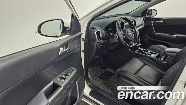 Kia Sportage 4th Generation 2018 Белый из Кореи, фото 2