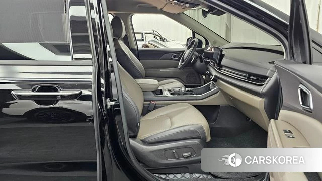 Kia The New Carnival 4th Generation 2024 Черный из Кореи, фото 2
