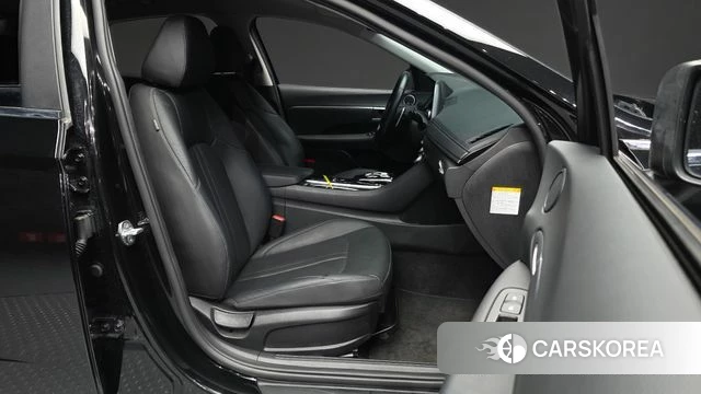 Hyundai Sonata Hybrid (DN8) 2022 Черный из Кореи, фото 2