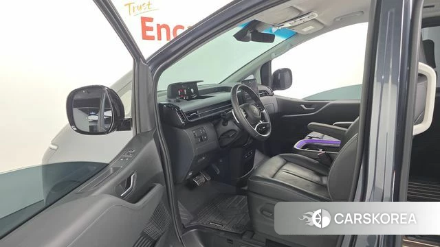 Hyundai Staria 2024 Серый из Кореи, фото 2