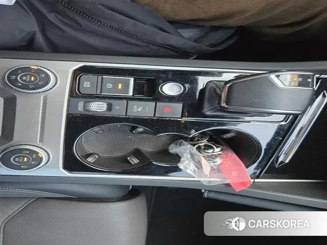 Volkswagen Touareg 3rd generation 2020 Черный из Кореи, фото 2