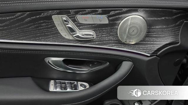 Mercedes-Benz E-Class W213 2022 Серый из Кореи, фото 2