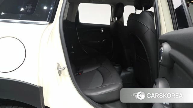 Mini Cooper 2019 Жемчужный цвет из Кореи, фото 2