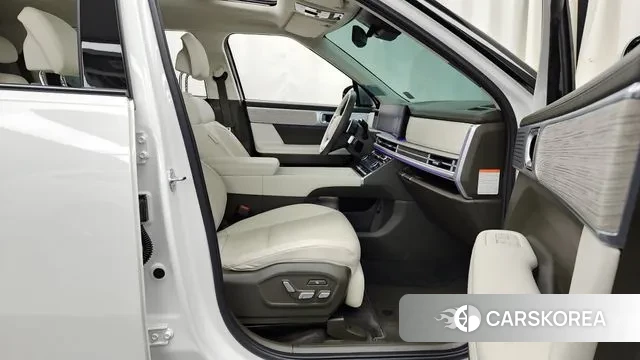 Hyundai Santa Fe (MX5) 2023 Белый из Кореи, фото 2