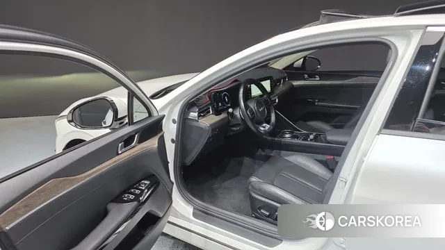 Kia K5 3rd generation 2022 Белый из Кореи, фото 2