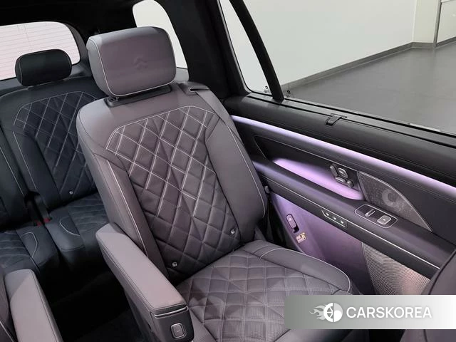 Weilai ES8 2026 Темно-серый из Китая, фото 2