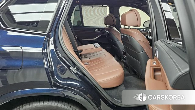 BMW X5 (G05) 2025 Черный из Кореи, фото 2