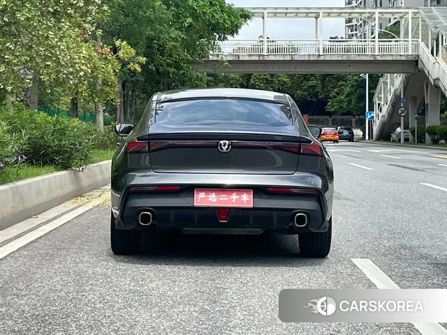 Chang'an UNI-V 2023 Темно-серый из Китая, фото 2