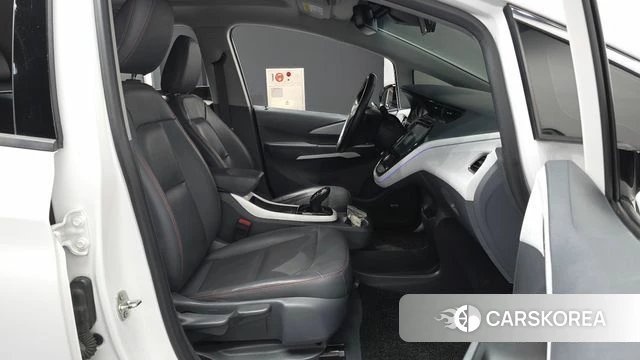 Chevrolet (GM Daewoo) Bolt EV 2019 Белый из Кореи, фото 2