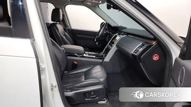 Land Rover Discovery 5 2018 Белый из Кореи, фото 2