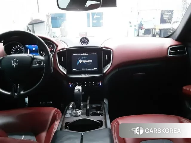 Maserati Ghibli 2019 Синий из Кореи, фото 2