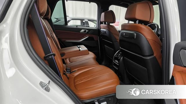 BMW X5 (G05) 2023 Белый из Кореи, фото 2