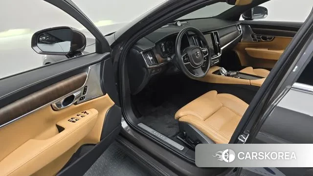 Volvo S90 2021 Серый из Кореи, фото 2