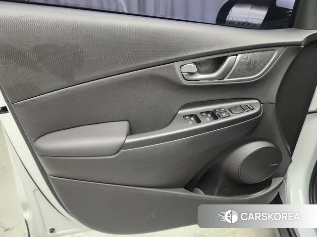 Hyundai Kona Electric 2020 Белый из Кореи, фото 2