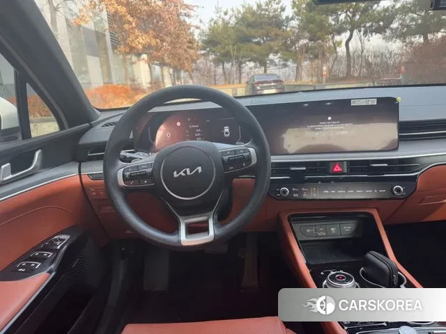 Kia The New K5 3rd generation 2024 Белый из Кореи, фото 2