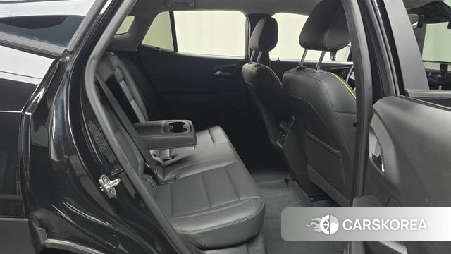 Chevrolet (GM Daewoo) Trax Crossover 2023 Черный из Кореи, фото 2