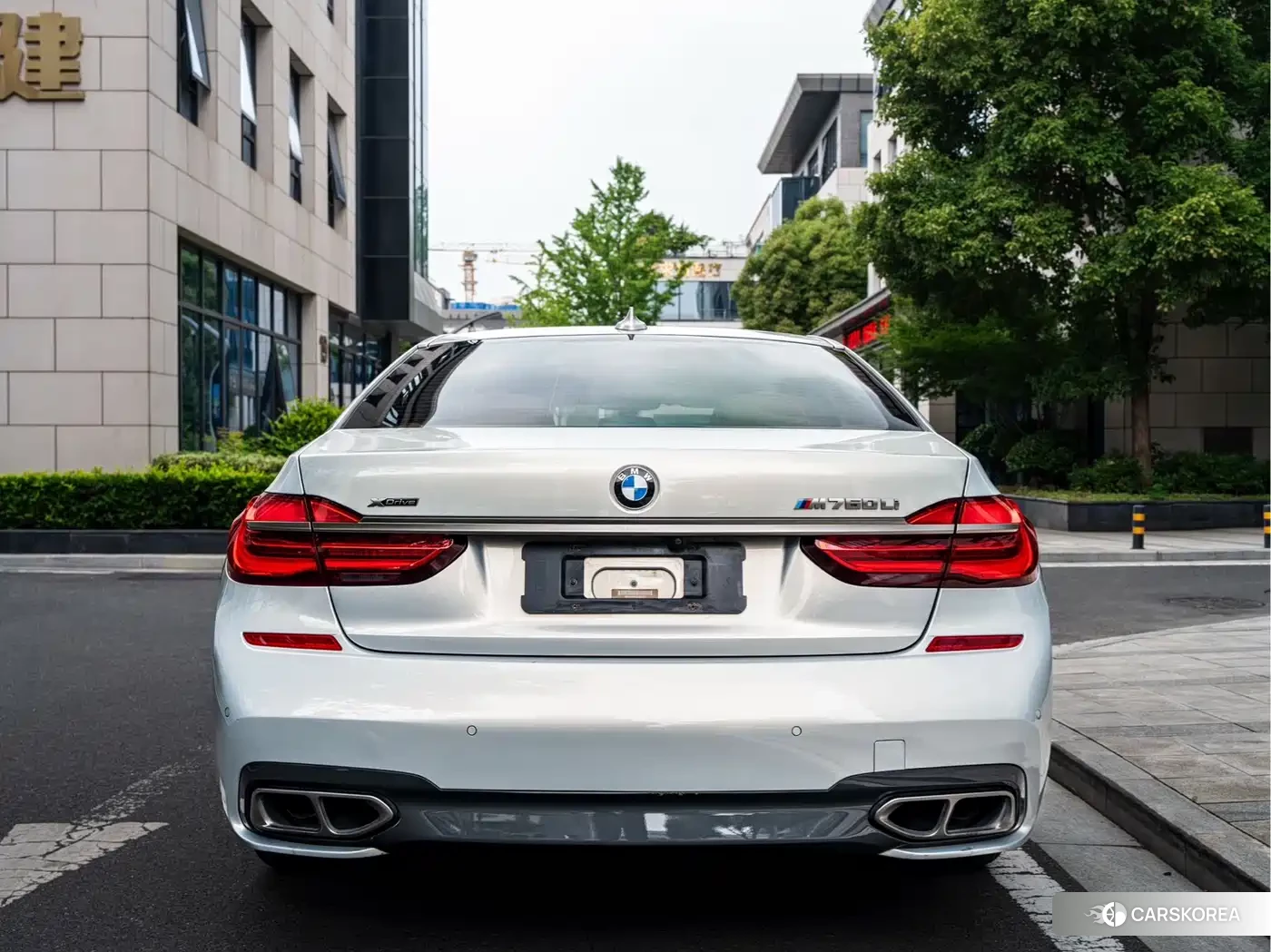 BMW 7 series 2020 Silver/gray из Китая, фото 2