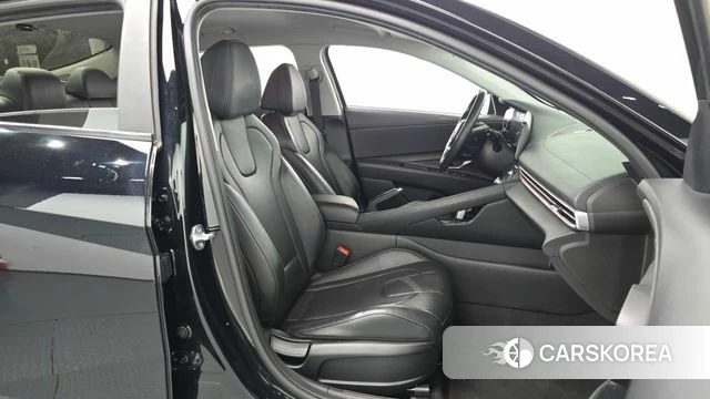 Hyundai Avante (CN7) 2021 Черный из Кореи, фото 2