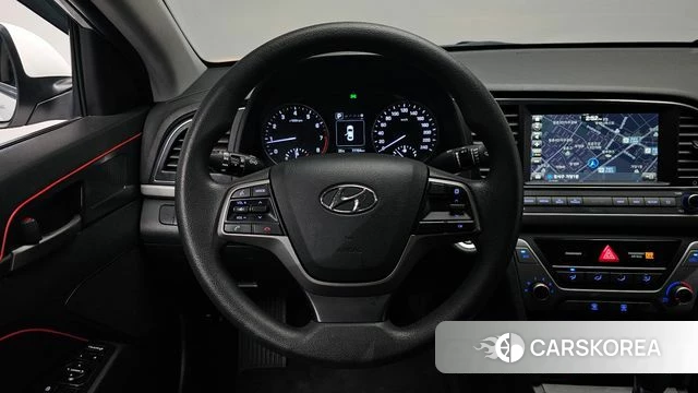 Hyundai Avante AD 2018 Белый из Кореи, фото 2