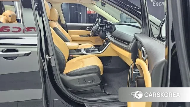 Kia Carnival 4th generation 2020 Черный из Кореи, фото 2