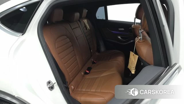 Mercedes-Benz GLC-Class X253 2023 Белый из Кореи, фото 2
