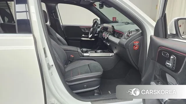 Mercedes-Benz GLB-Class X247 2023 Белый из Кореи, фото 2